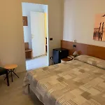 Hotel Fiorenza & Banksia Meuble 2*