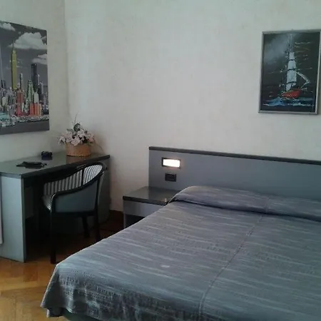فندق Fiorenza & Banksia Meuble