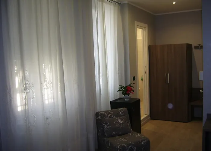 Fiorenza & Banksia Meuble 2* Alassio
