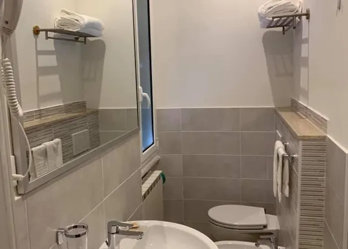 Otel Fiorenza & Banksia Meuble