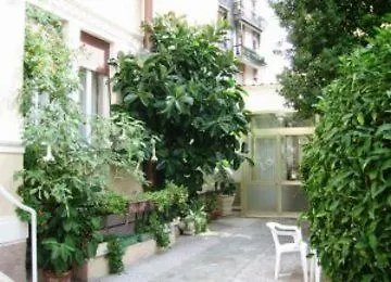 Fiorenza & Banksia Meuble 2* Алассио